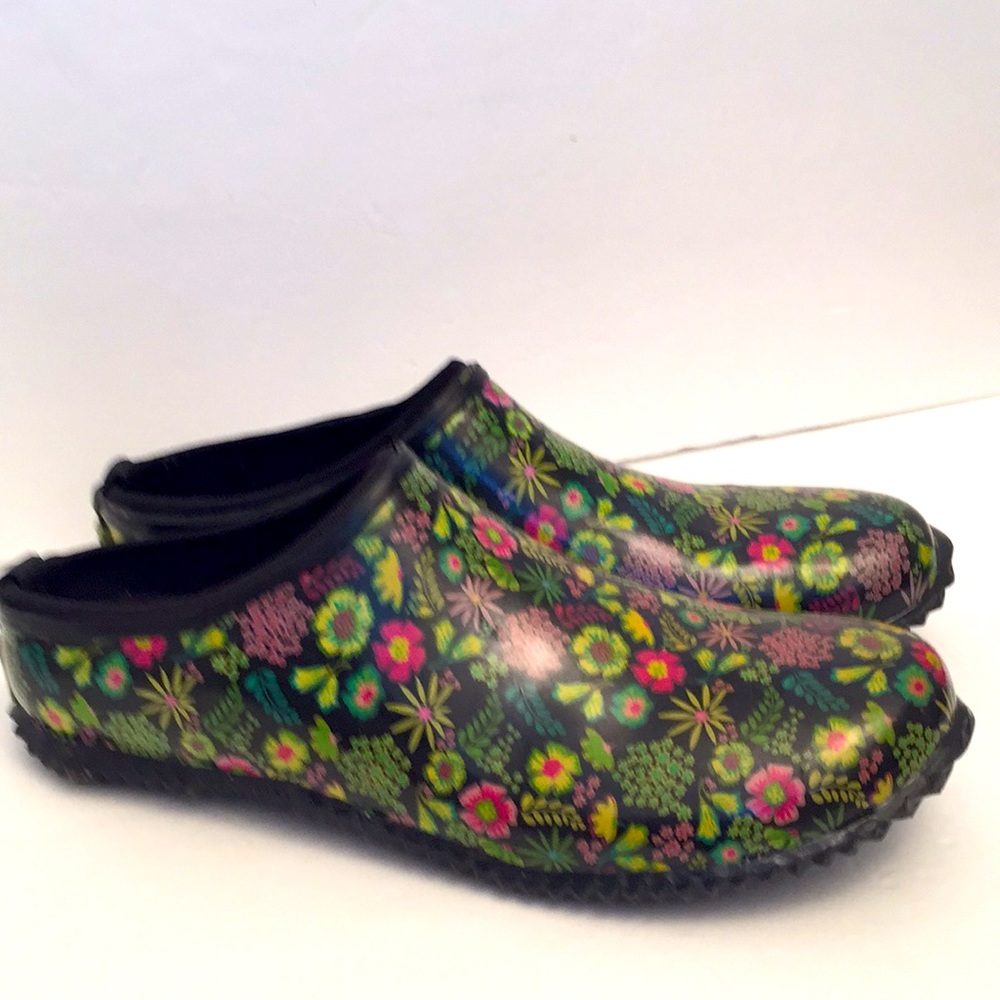 Western Chief Slip On Floral Garden Shoe Clog 9